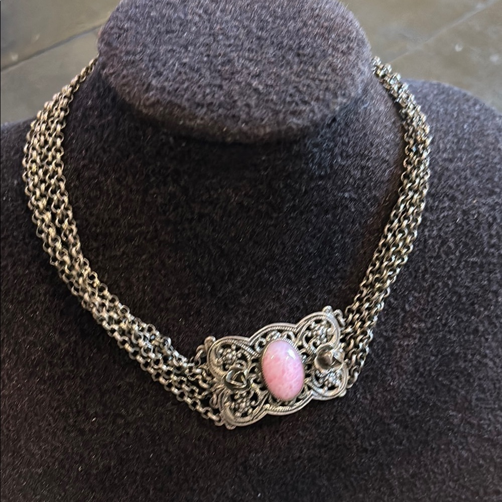 Vintage Victorian Choker Silver Tone Necklace with Pink Stone Lightweight Chain
